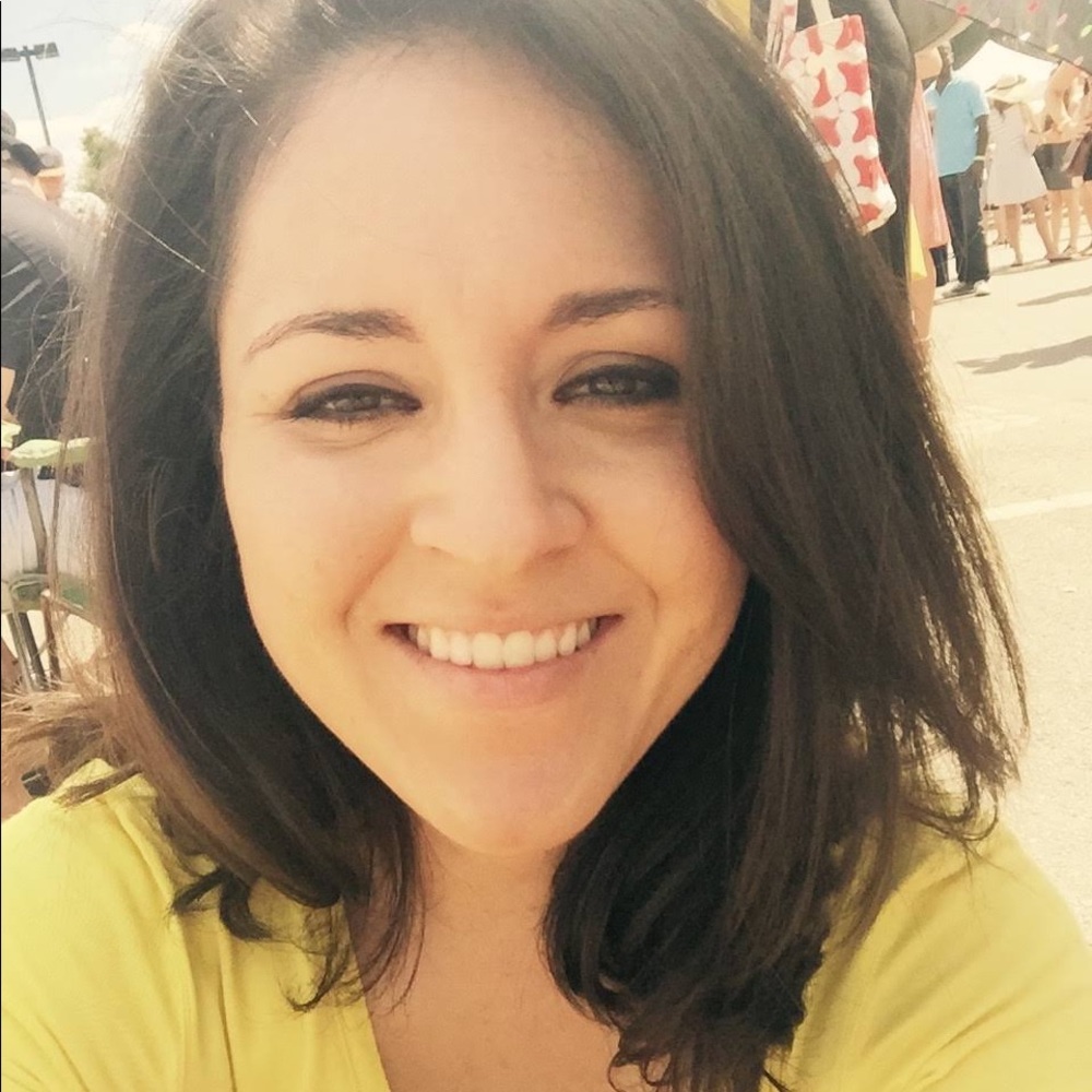 Meet your Posher, Lisa